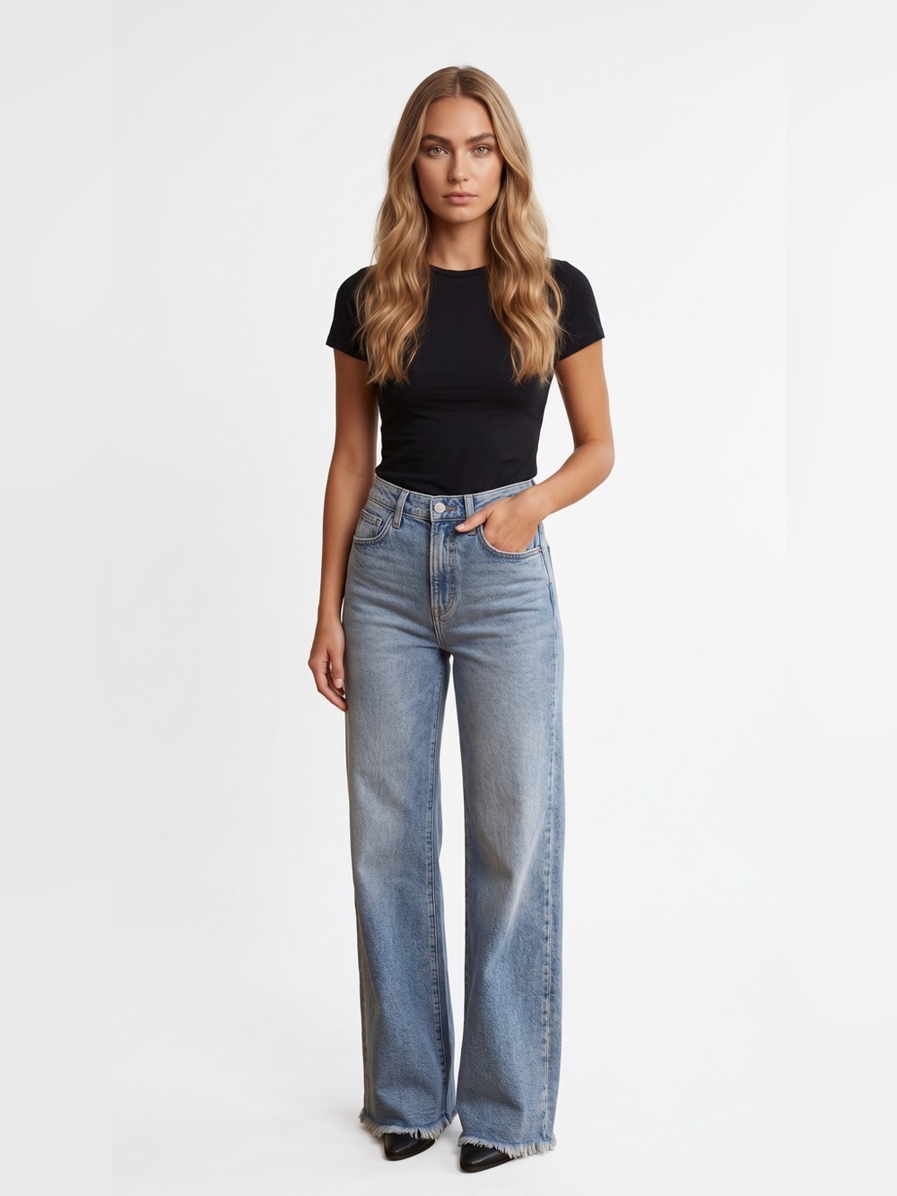 Joe's Jeans The MIA in Blue Waist 24 NWT